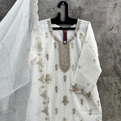 Stitched Pretty White Heavy Crunchy Pakistani Farshi Salwar Kameez With Crunchy Dupatta
